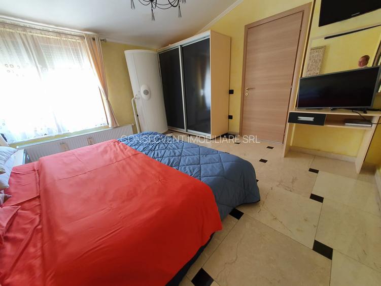 Vila cu piscina, Via Carmina, Arad, comision 0 - 12