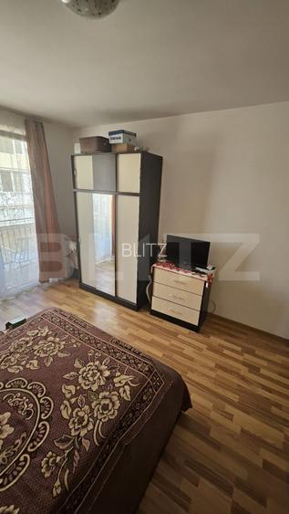Apartament decomandat cu 3 camere, 53 mp utili, parcare, zona Porii - 8