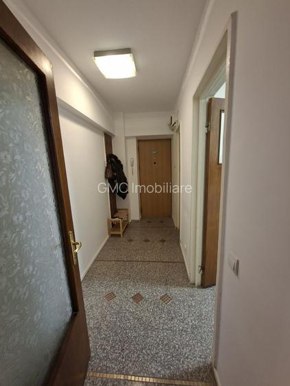 Apartament de inchiriat 3 camere Ultracentral Metrou Universitate L349 - 6