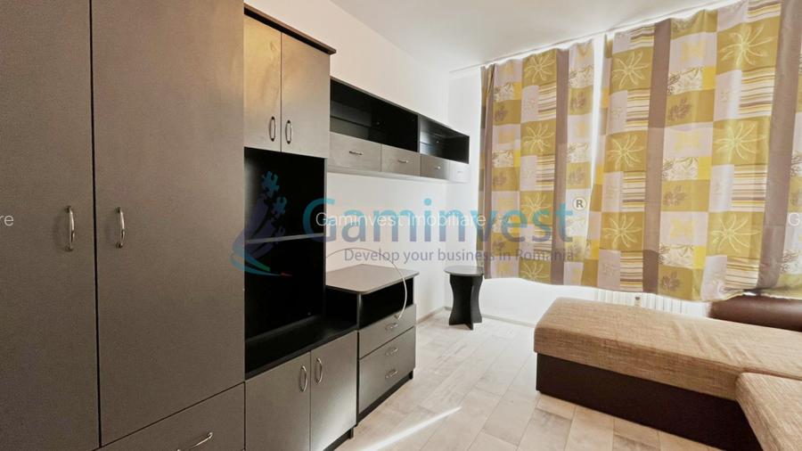 Apartament 3 camere de inchiriat in Oradea, zona Rogerius - 7