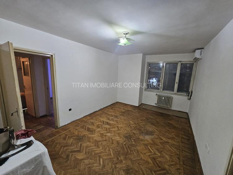 Soseaua Stefan cel Mare doua cam et 1 vedere stradala langa parcul circului - 3