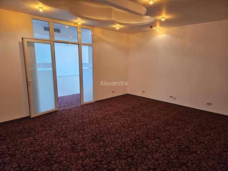 Spatiu birouri, Cladire birouri 6 incaperi 1100mp - 3