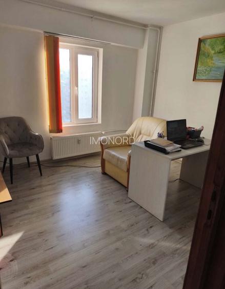 Vânzare apartament de 3 camere Calea Calarasilor- Muncii - 2