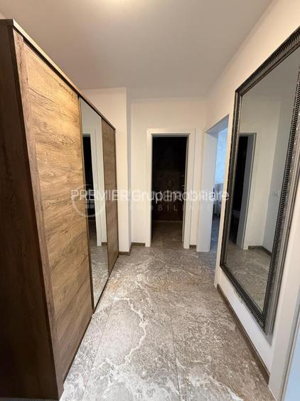 Etaj intermediar! Apartament 1 camera 42mp, Centru - Palas, CT + AC - 3