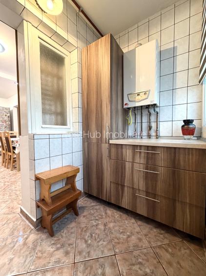 Apartament 2 camere, 52 mp utili, etaj 4, balcon 3mp -  Aradului - 10