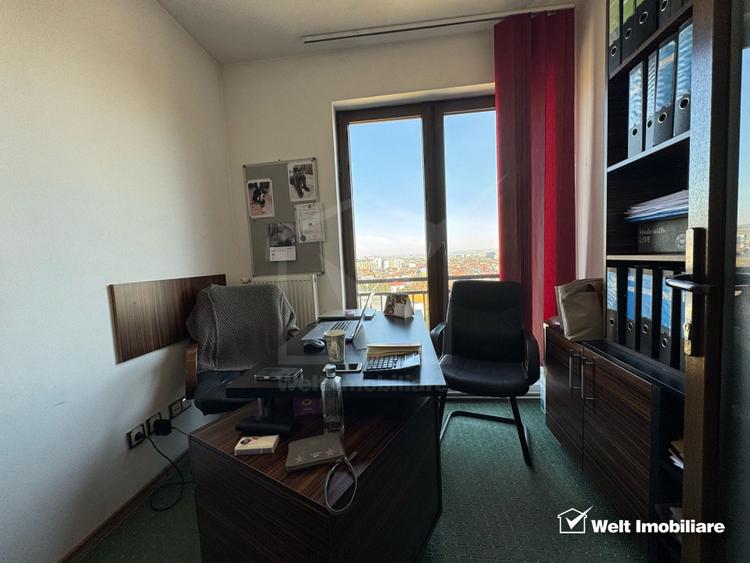 Apartament 4 camere, ultrafinisat, mobilat pentru birou, panorama unica !
