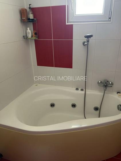 3 camere decomandat, centrala proprie, parcare inclusă, AC în fiecare cameră - 6