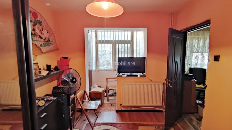 Apartament. 3 camere Scoala Ion Luca - 5