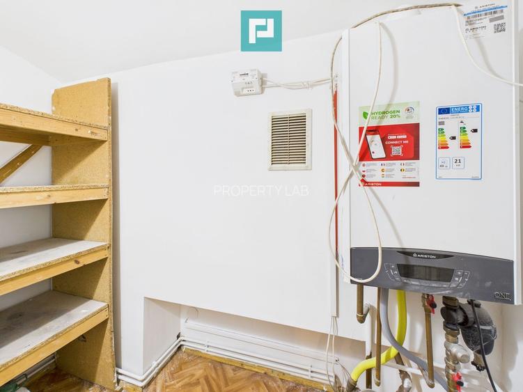 Apartament 4 camere, Bulevardul Revoluției - 17