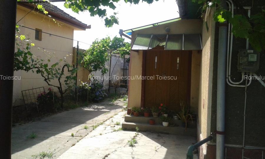 Proprietar-vand urgent casa cu curte ,gradina , imediat ocupabila si locuibila - 5
