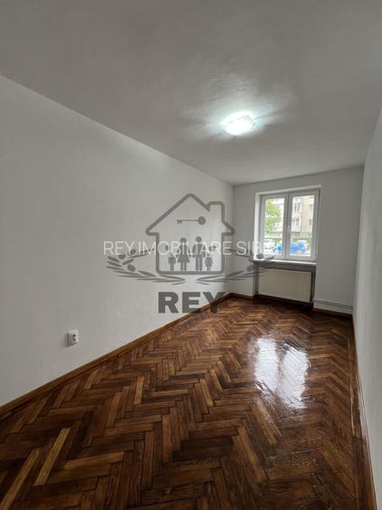 Apartament 3 camere de vânzare zona Terezian-Rusciorului-Lungă - 9