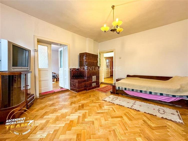 FILM&3D! Casa ospitaliera,curte si gradina asortata,arie linistita,Simeria,Sfant - 2