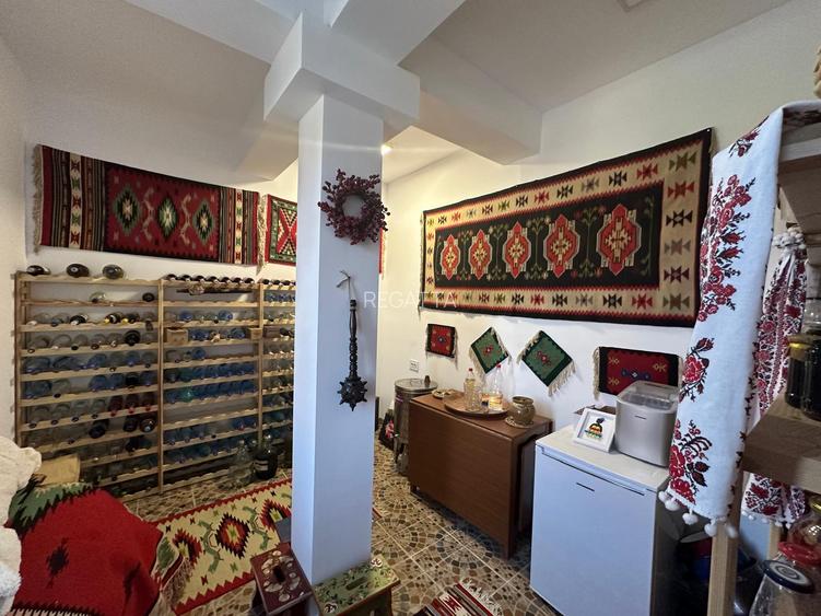 Vila superba cu vedere la lac - posibilitate alipire teren cu iesire la lac - 24