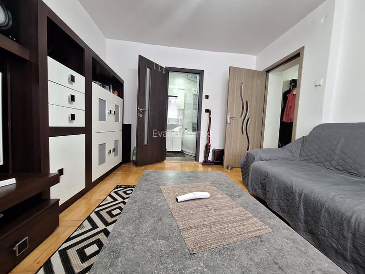 Apartament cu 2 camere renovat, mobilat si utilat - etaj 1-zona Blascovici - 3