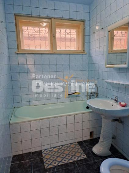 CASA DE VANZARE IN HD - 8