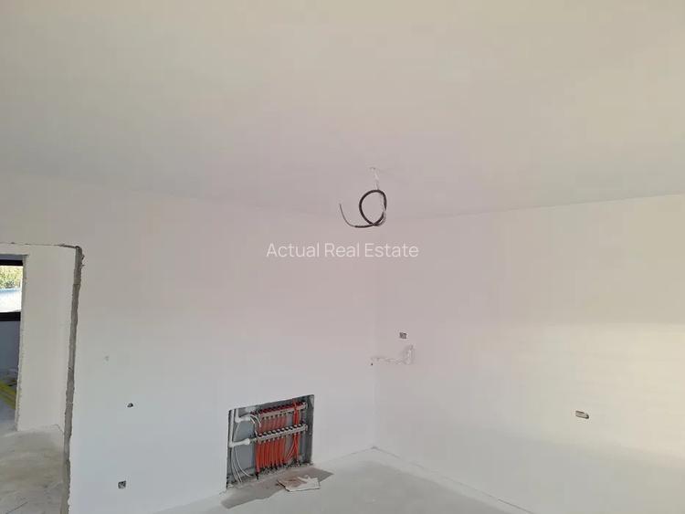 CASA CUMPANA| 105 MP | 390 MP TEREN | TOATE UTILITATILE|  - 8