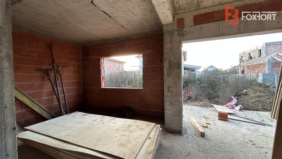 Duplex Mosnita 4 Camere si 3 Dormitoare Pozitie Excelenta - ID V2961