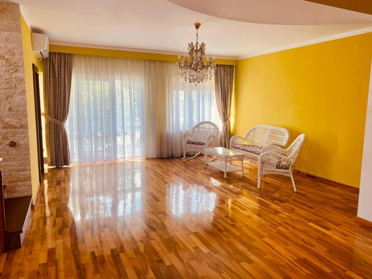 |Vila Individuala Deosebita|9 Camere|Se vinde la cheie|