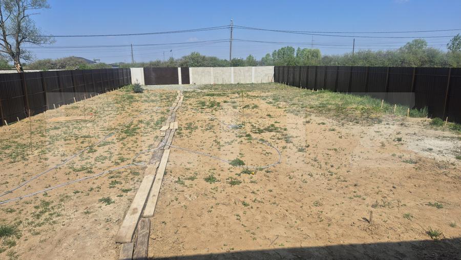 Casa 3 camere de vanzare, 120 mp, teren 950 mp, Balta Blonda