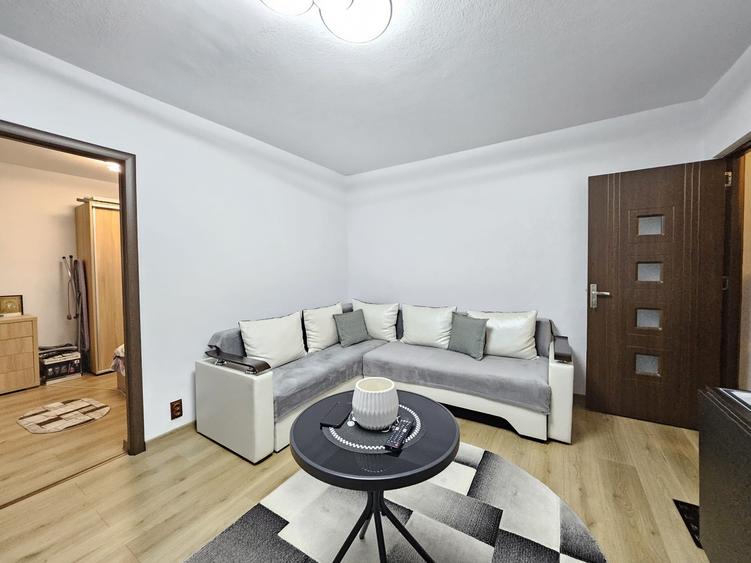 Oferta vanzare apartament 2 camere Gavana - Nord, mobilat si utilat, 68800 euro