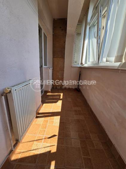 Etaj 3! Apartament 3 camere 2 bai 74mp, GARA, balcon, mobila, centrala - 11