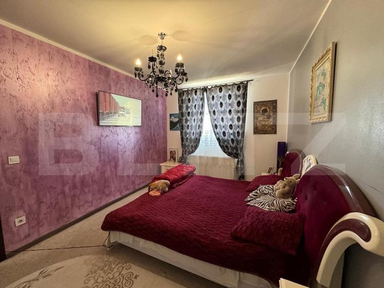 Penthouse ,4 camere , 177 mp , zona centrala ,Radauti