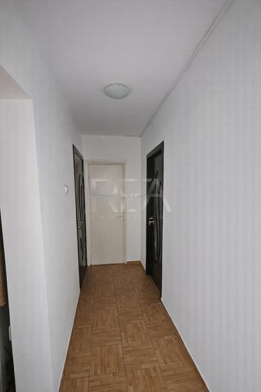 3 camere Câmpia Libertății, parcare, an 1966, 68 mp, renovat