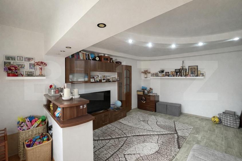 Apartament 3 camere, 69 mp, zona Gara - Rovine