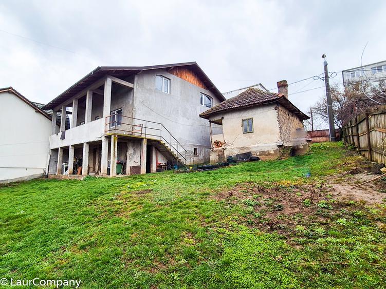 Casa , Teren 1084 mp Garlei Gavana Pitesti