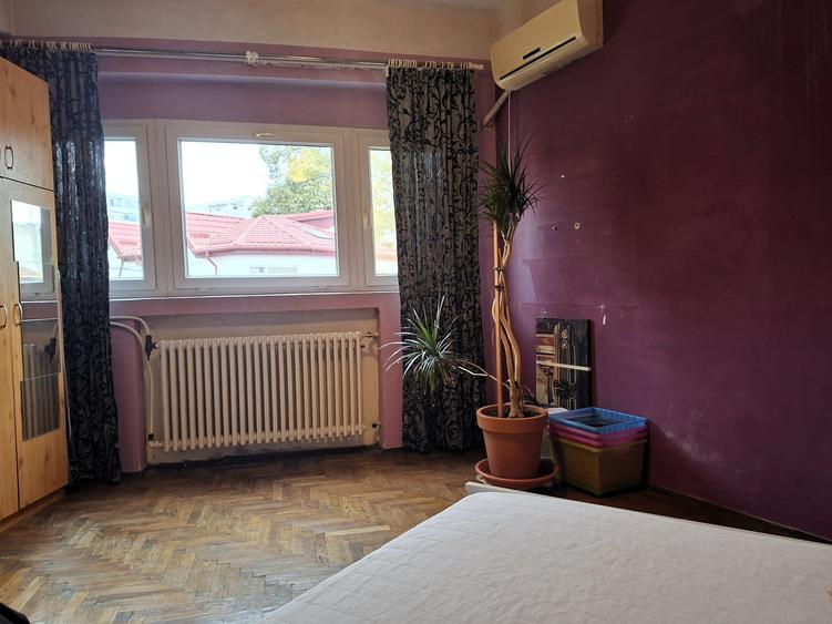 Apartament cu 3 camere in vila interbelica, de renovat - comision 0%!