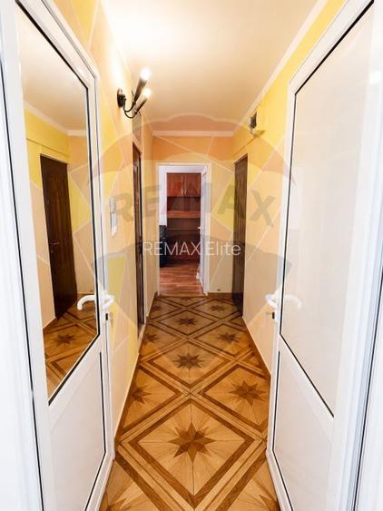 Spațiu comercial — Bulevardul Saturn, 60 mp, parter - 5