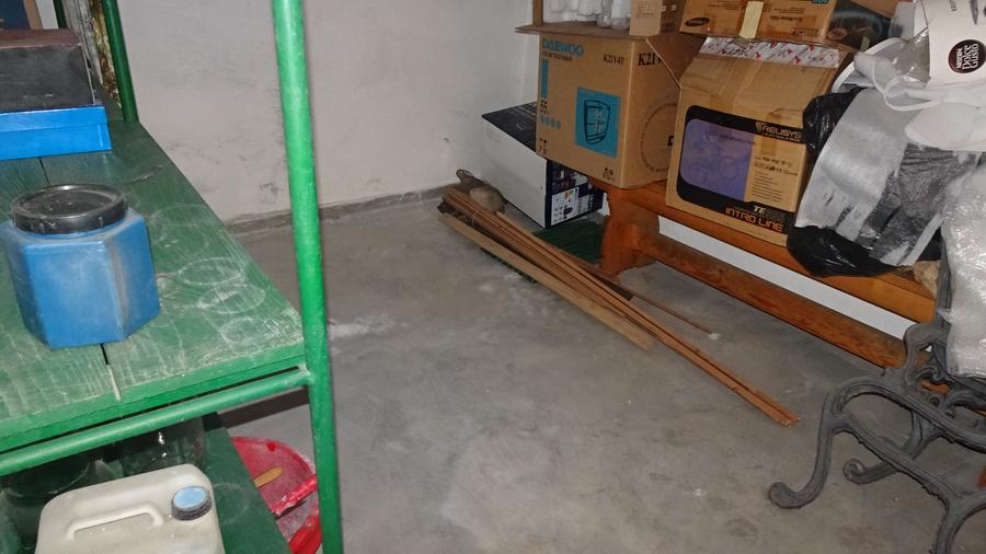 Vand apartament cu 4 camere cu garaj si beci in duplex in Deva,