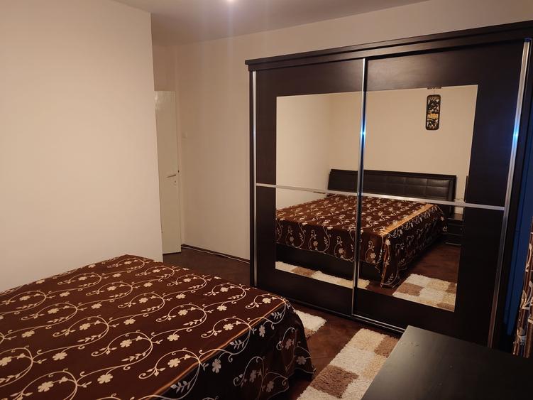 APARTAMENT 3 CAMERE DE INCHIRIAT UNIVERSITATE - COLTEA