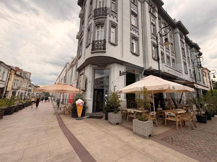 Afacere la cheie de vânzare, 123 mp, Gelateria Theodor Aman