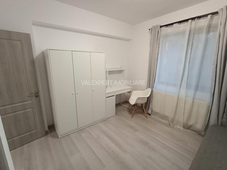 3 camere, 2 bai, etaj 1/6, mobilat complet, complexul cu clinica medicala ONIX