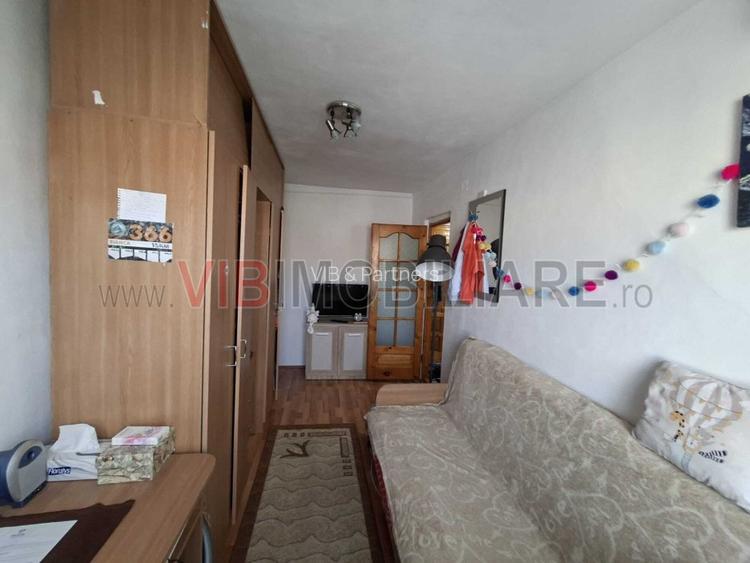 2 camere, decomandat – Zona Buziașului | Ideal pentru locuit sau investiție - 2