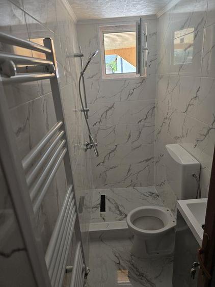 Casa Frumoasa Super Pret Renovata zona Piata Saraca -Scoala 18