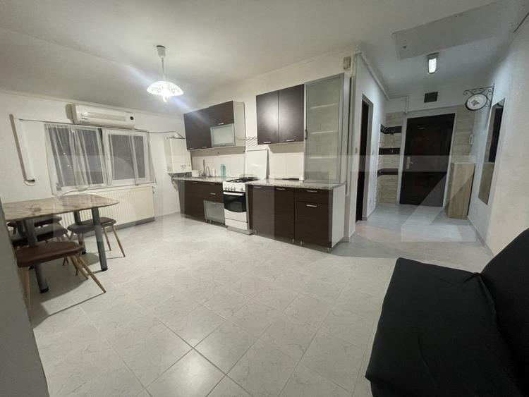 Apartament 2 camere, 50 mp, zona Bradet