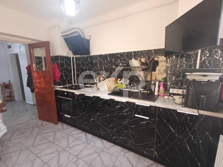 Vanzare apartament 4 camere Ultracentral