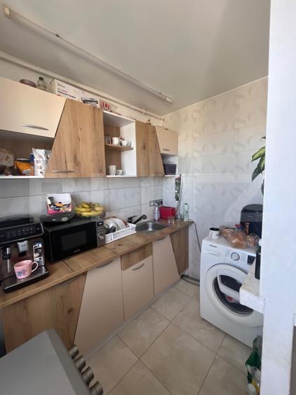 Apartament 3 camere, 65 mp, zona Decebal