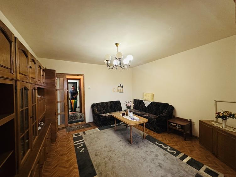 Garsoniera | etaj intermediar | 28 mpu | Gr. Alexandrescu Manastur