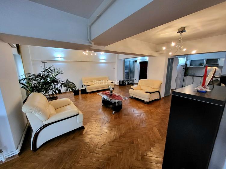 4 camere Centru Bloc PESCĂRUȘ  pret 199000 euro - 4