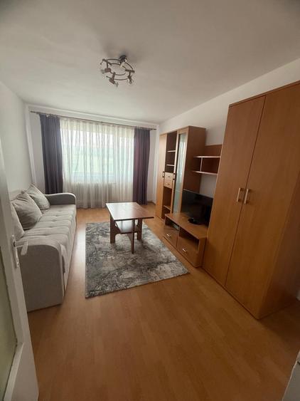 Apartament de vânzare – 3 camere, complet mobilat si utilat