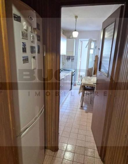 Apartament cu 3 camere, 66 mp, etaj intemediar, garaj, Zona Minerva