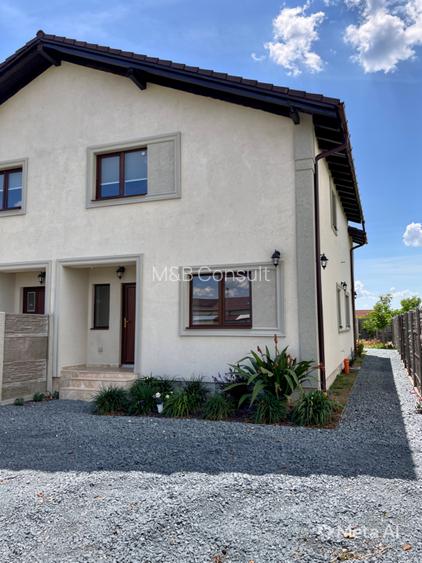 Casa de vânzare in Mosnita- 50m de strada principală - 2