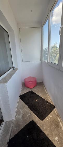 Apartament 3 camere in B-dul Garii, decomandat, etaj 3/6, balcon, beci!