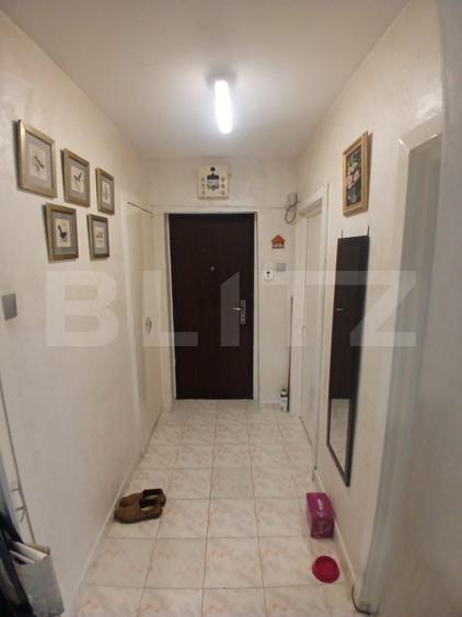 Aprtament 3 camere -zona Pod Ros