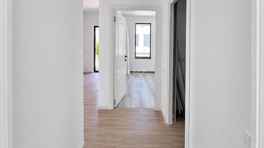 Acasă, aproape de oraș – confort modern într-un cadru liniștit - 11