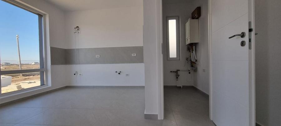 Investește în calitate: Case pe parter în cel mai nou și aerisit complex.
