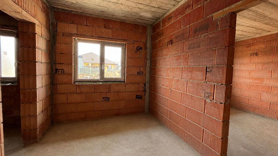 COMISION 0% | Duplex Mosnita Noua | Despartit prin camera tehnica |
